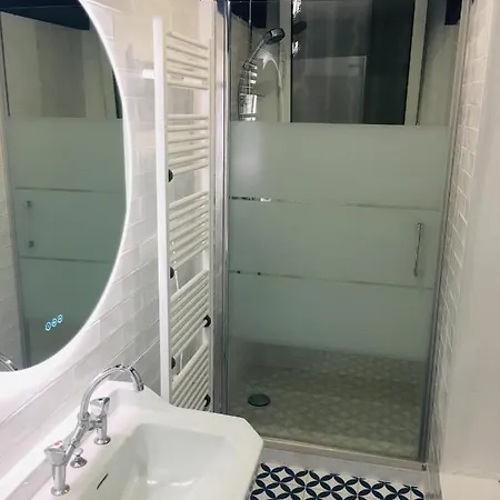 Bas Villa, Vue Mer, Centre Ville, Paradis, Calme アパート *