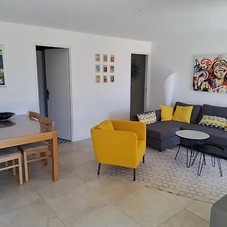 Bas Villa, Vue Mer, Centre Ville, Paradis, Calme アパート